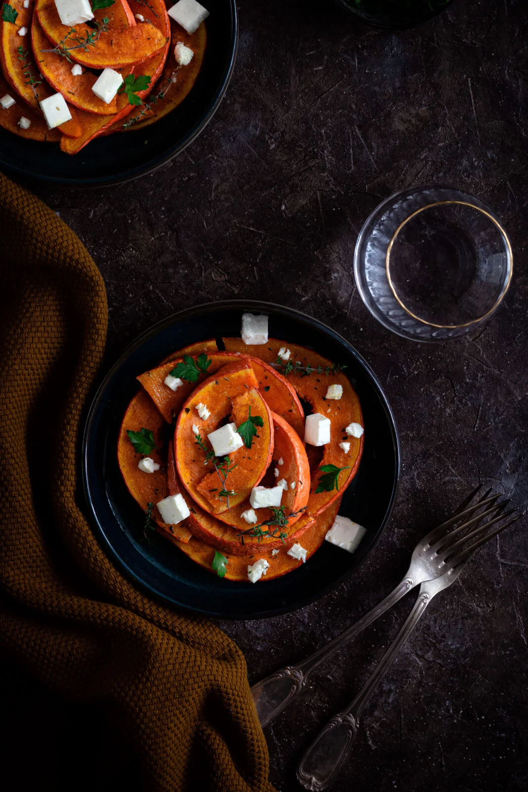Potimarron rôti et feta - Recette végétarienne - Blog - Vivre Naturo #recettehealthy #potimarronroti #recettevegetarienne #vegetarien #healthyfood