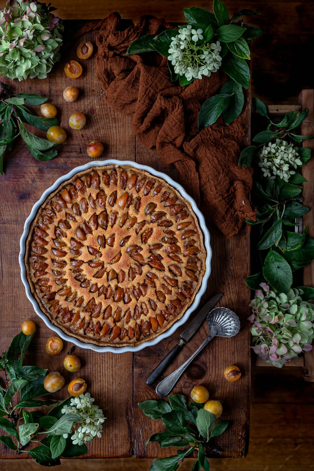 Une délicieuse tarte amandine aux mirabelles sans lactose. Une recette healthy et gourmande qui vous plaira forcément ! #tarteamandine #recettesanslactose #recettehealthygourmande
